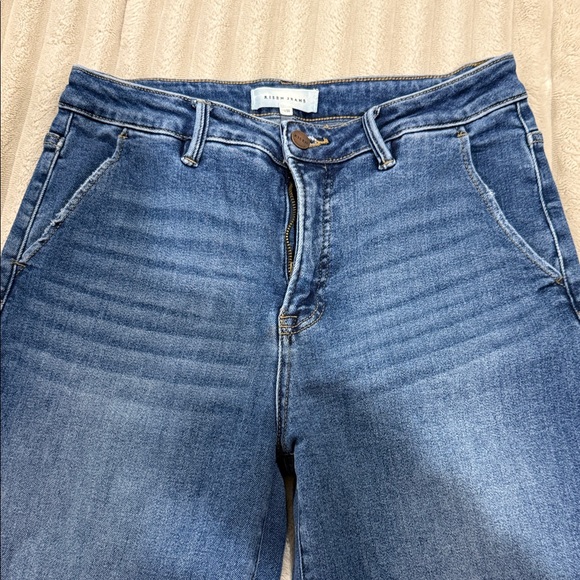 High-Rise Wide-Leg Women's Jeans in Deep Blue Wash - Picture 4 of 6